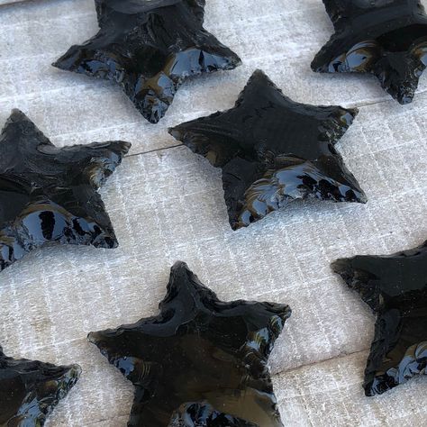 You are buying one handmade obsidian star. This craft supply is fantastic for crystal grids, terrariums, or statement jewelry. Each star is approximately 40mm. Please note that I am using my stock photos. The items in the these photos are similar to the ones you will be receiving, but may not be the exact same one. Please note that you are buying a handmade item. There will be some variance from the photos such as size, shape, color. Feel free to message me if you have any questions! Obsidian Aesthetic, Obsidian Crystal, Crystal Aesthetic, Crystal Grids, Star Black, Pretty Rocks, Crystal Stars, Star Top, Crystal Set