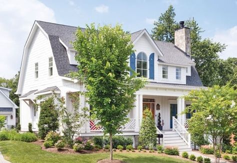 An Interior Designer's Dutch Colonial Home Shines in Arlington, Virginia Dutch Colonial Homes Exterior, Dutch Colonial Interior Design, Dutch Colonial Interior, Dutch Colonial House Plans, Dutch Colonial Homes Interior, Dutch Colonial House, Colonial Home Interior, Dutch Colonial Homes, Colonial House Plans