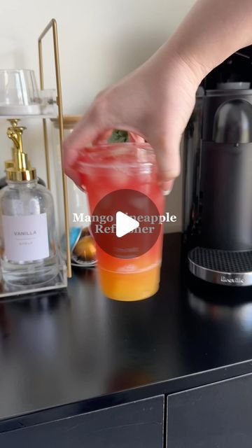 BECCA MORGAN on Instagram: "Mango pineapple refresher🥭🍍 #mangopineapplerefresher #mangorefresher #pineapplerefresher #starbucksrefreshers #starbucksrefresherathome #refreshersathome #coffee #coffee #delicious #goodmorning #bhfyp #breakfast #morning #cake #chocolate #homemade #lunch #foodstagram #foodphotography #cafe #dessert #foodblogger #starbucks #tea #coffeetime #brunch #coffeelover" Dunkin Mango Pineapple Refresher Recipe, Mango Pineapple Refresher Dunkin, Mango Refresher Starbucks, Mango Pineapple Refresher, Mango Refresher, Pineapple Refresher, Copycat Drinks, Morning Cake, Copycat Starbucks Drinks