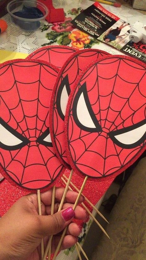 Diy Spider Man Pinata, Diy Spiderman Decorations Birthdays, Spider Man Sheet Cake, Diy Spider Man Decorations, Spiderman Diy Decorations, Spider Man Birthday Party Ideas Diy, Diy Spiderman Decorations, Spiderman Decorations Birthdays, Spider Man Decorations Birthday