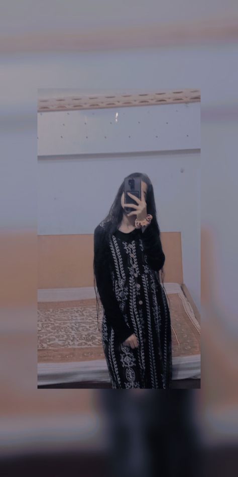 Hidden face dpz girls Bangladeshi Girls Dp Hidden Face, Girls Photoshot Style Hidden Face, Real Girls Dpz Hidden Face, Desi Girls Dp Hidden Face, Pakistani Girls Hidden Face, Hidden Face Girls Dp Aesthetic, Indian Girls Dp Hidden Face, Hidden Face Mirror Selfie, Hand On Neck