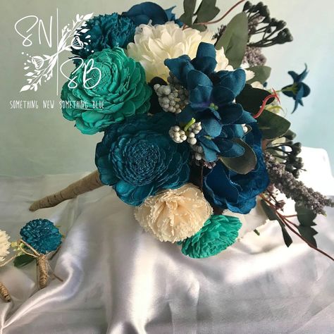 Something New Something Blue on Instagram: “Teal Blue Sola wood Bridal Bouquet . Every bouquet has a story . Tell us the story behind your bridal bouquet in the comment section…” Teal Wedding Theme, Turquoise Bouquet, Ocean Wedding Theme, Toss Bouquet, Dyed Flowers, Wood Flower Bouquet, Bridesmaids Bouquet, Winter Bouquet, Rustic Bouquet