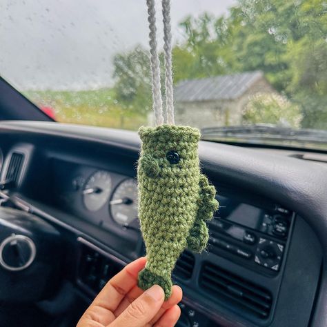 Bring your passion for fishing to your car!  The sea bass car charm is the cutest fish for decorating your car. Plus, it doesn't smell fishy! Unique gift for that friend who can't stop fishing, or the fisherman in your life. MATERIALS The sea bass decor is crocheted and handmade with love using 100% acrylic yarn and safety eyes.  SIZE The sea bass measures 5'' long, and the string is 7.5'' long, for a total length of 12.5''.  CLEANING Hand wash or spot clean. For drying, do Air dry.  Pattern by: Christmas Crochet Car Accessories, Crochet Toddler Gifts, Cute Crochet Car Accessories, Crochet Car Keychain, Things To Crochet On A Road Trip, Crochet For Car Accessories, Crochet Rear View Mirror Accessories, Crochet Car Stuff, Crochet Guy Gifts