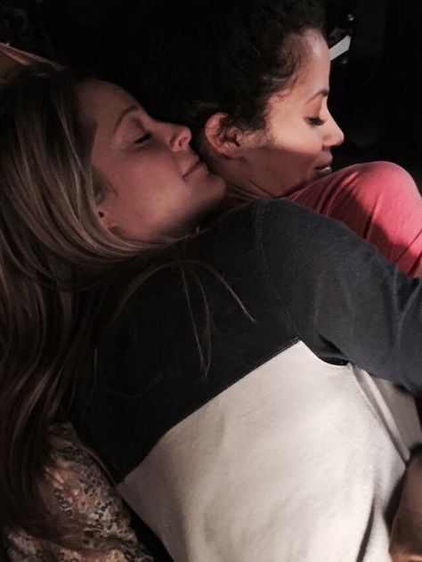 Stef And Lena, Teri Polo, Real Love, The Fosters, Tv Shows, It Cast, Couple Photos, Human, Film