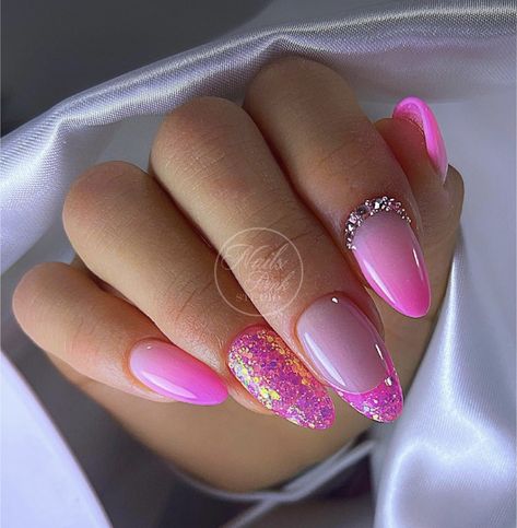 Unghie Sfumate, Cute Pink Nails, Milky Nails, Fancy Nails Designs, Almond Nails Designs, Cat Nails, Shellac Nails, Nail Designs Glitter, Sparkly Nails