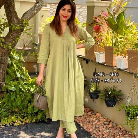 Flared Kurti Designs, Khadi Kurta Designs, Plus Size Western Wear, Flared Kurti, Katha Work, Plain Suits, College Formal, Khadi Fabric, Khadi Kurta