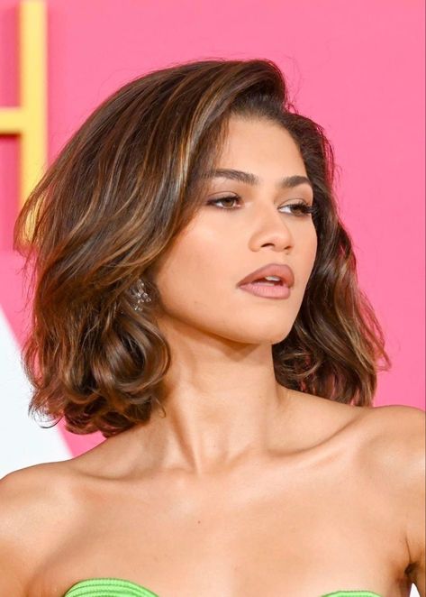 Mode Zendaya, Zendaya Hair, Naacp Image Awards, Classic Haircut, Zendaya Style, Fall Hair Cuts, Zendaya Coleman, Trending Haircuts, Hair Transformation