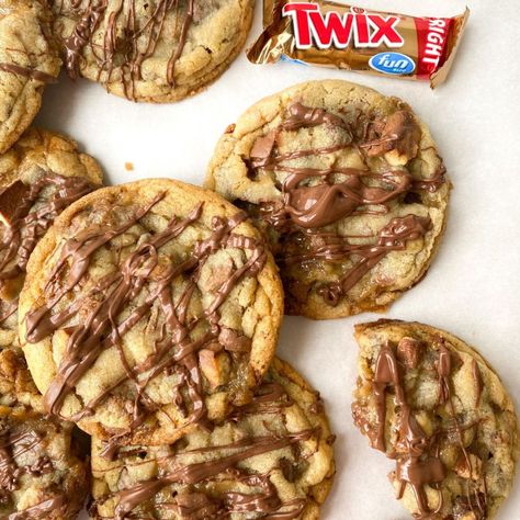 Twix Cookies Twix Cookies Recipe, Twix Blondies, Sausage Cream Cheese Crescents, Twix Cookie, Jumbo Cookies, Rotel Recipes, Sausage Cream Cheese, Twix Bar, Twix Cookies