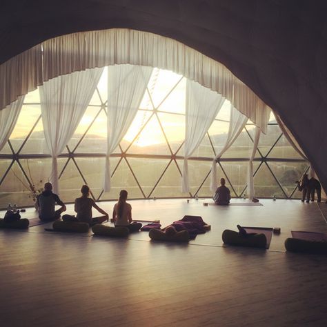 Suryalila morning meditation in a Pacific Domes retreat centre located in Spain. Yoga Meditation Space, Retreat Centre, Yoga Shala, Ashtanga Vinyasa Yoga, Yoga Studio Design, Meditation Rooms, Dome Home, Meditation Retreat, Meditation Center