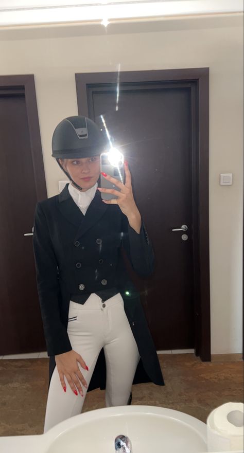 #equestrian #horse #spooks #dressage Equestrian Competition Outfit, Modest Horse Riding Outfit, Horse Competition Outfit, Dressage Aesthetic, Horse Rider Outfit, Dressage Outfit, Dressage Competition, Competition Outfit, Equestrian Dressage