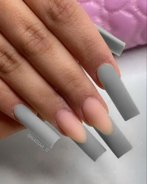 Gray Nail Designs, Nails Long Acrylic, Acrylic Nails Square, Acrylic Nails Long, Nails Long Square, Grey Acrylic Nails, Grey Nails, Claw Nails, Simple Acrylic Nails