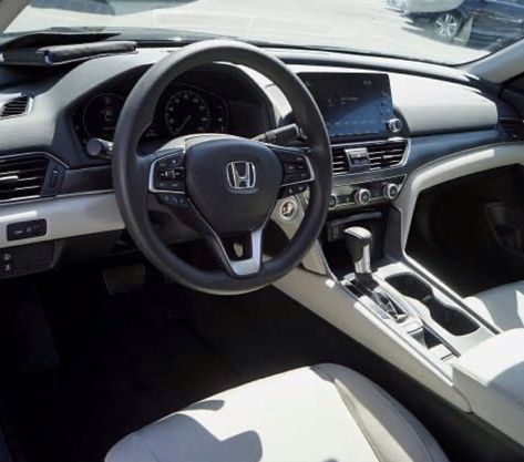 2018 Honda Accord, Car For Teens, Honda Accord Sport, Camaro Car, Girly Car Accessories, Honda Accord Lx, Fantasy Cars, Own Car, Luxury Car Interior