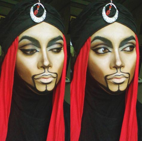 Queen of Luna Disney Jafar Jafar Makeup, Disney Jafar, Beard Makeup, Disney Villains, Aladdin, Halloween Face, Face Makeup, Halloween Face Makeup, Queen