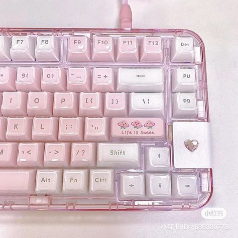 Cute Pc Keyboard, Modded Keyboards, Cute Computer Keyboard, Keyboards Aesthetic, Cute Keyboards, Aesthetic Keyboards, Kawaii Keyboard, Keyboard Aesthetic, Pink Computer