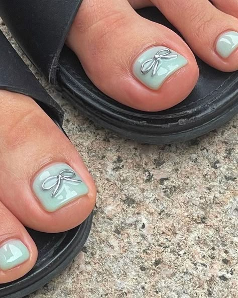 Pedicure Ideas With Design, Cool Pedicure Ideas, Korean Pedicure Nail Art, Nail Korean Style Summer, Pretty Pedicures Toenails, Toe Nails Ideas Summer, Pedicure Nails Ideas, Pedicure Gel Ideas, Toe Nail Art Designs Toenails