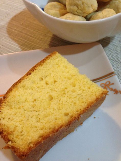 Rice Flour Cake, Japanese Cookbook, Gluten Free Pound Cake, Weekend Recipes, Recipe Japanese, Bake A Cake, Pound Cake Recipe, Japanese Recipes, Weekend Meals