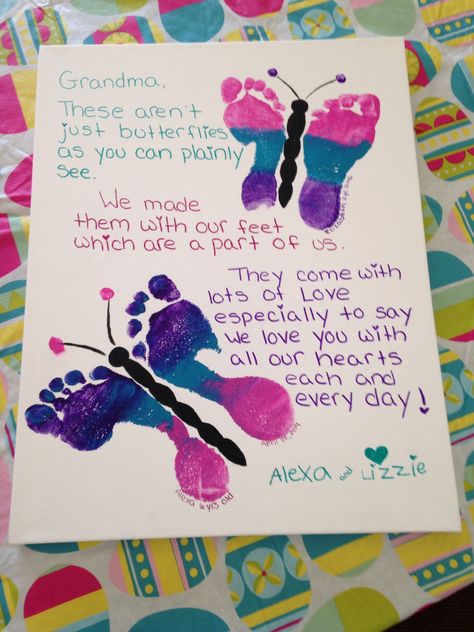 Diy Gifts For Nana From Grandkids, Mothers Day Crafts For Grandma, Butterfly Footprints, Grandma Diy, Diy Gifts For Grandma, Grandparents Day Crafts, Diy Mother's Day Crafts, Footprint Craft, Baby Footprint