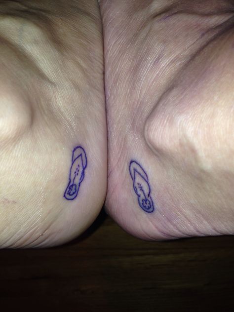 Matching best friend flip flop tattoos! Flip Flop Tattoo, Shell Tattoo, Shell Tattoos, Healthy Dog Treats Homemade, Neck Tattoos, Tattoo Inspo, Neck Tattoo, Tattoo Idea, Funny Things