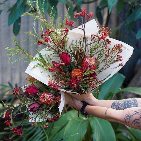 Kangaroo Paw Wedding Bouquet, Kangaroo Paw Flower Arrangement, Kangaroo Paw Bouquet, Native Arrangements, Native Bouquet, Flower Stall, Norway Wedding, Kangaroo Valley, Flower Farming