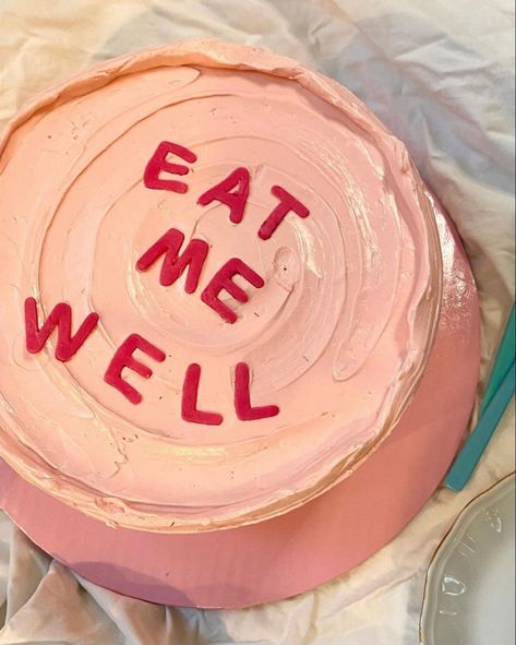 Cake Humor, Ugly Cakes, Cake For Boyfriend, Cake Quotes, Funny Birthday Cakes, Mini Cakes Birthday, Creative Birthday Cakes, Eat Me, Pretty Birthday Cakes