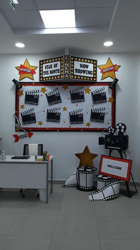 Cinema Classroom Theme, Movie Bulletin Boards, Hollywood Crafts, Broadway Themed Room, Star Of The Month, Cinema Theme, Fame Ideas, Hollywood Theme Classroom, Popcorn Theme