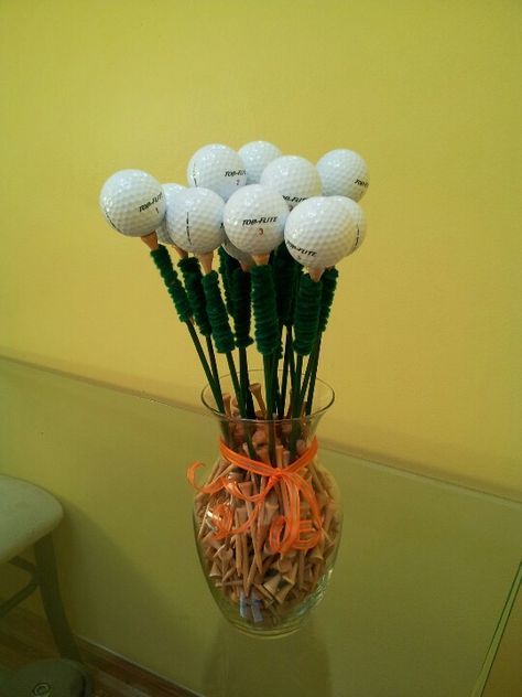 Golf Ball Bouquet :) Golf Centerpieces, Ball Bouquet, Golf Birthday Gifts, Retirement Wishes, Golf Ball Gift, Golf Ball Crafts, Golf Wedding, Golf Range, Golf Decor