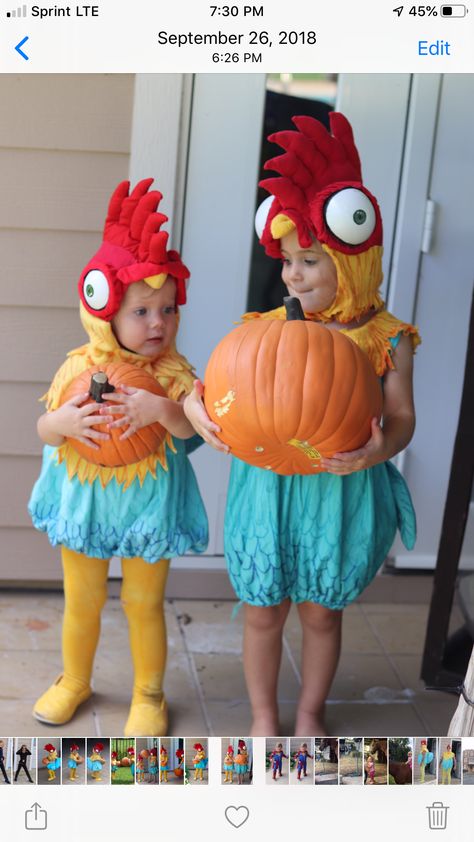 Chicken Costume Kids, Chick Fa La, Chicken Costumes, Holloween Costume, Festive Crafts, Trunk Or Treat, Baby Costumes, Girl Costumes, Kids Costumes