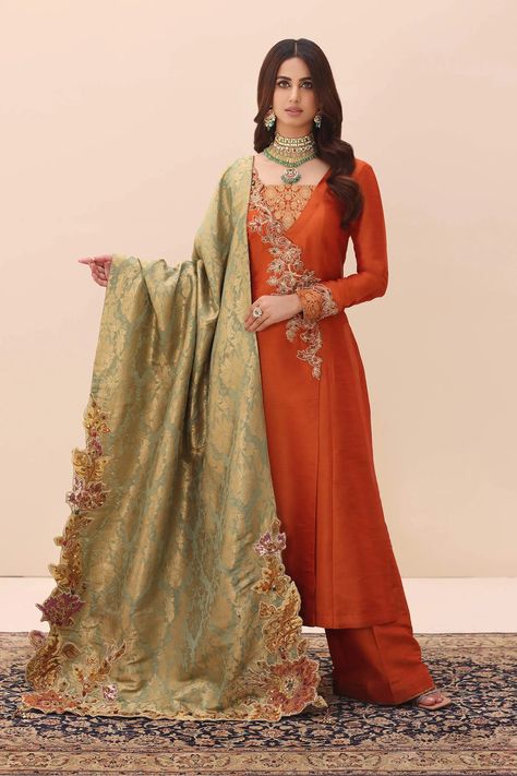 Traditional Orange Embroidered Pakistani Salwar Kameez Dupatta Suit Pakistani Designer Clothes, Pakistani Formal Dresses, Pakistani Salwar, Elegant Pant, Raw Silk Fabric, Pakistani Salwar Kameez, Pakistani Designers, Luxury Bridal, Orange Fabric