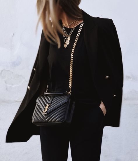 Ysl Envelope Bag, Vivienne Westwood Dress, Different Outfits, All Black Outfit, Blazer Outfits, Casual Style, Ysl Bag, Black Fashion, Autumn Fashion