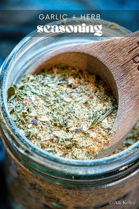 Garlic And Herb Seasoning Recipe, Oven Roasted Cauliflower, Homemade Spice Mix, Preserving Herbs, Seasoning And Spice, Homemade Spice Blends, Seasoning Recipe, Garlic Seasoning, Oven Roasted Chicken