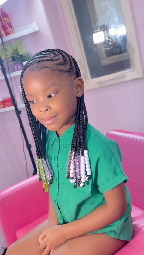 ✨ Precious kids ✨ | Peyton 😍💕. Freestyle cornrows x Medium/large Knotless • • • • • • • miramarhairstylist #miramarbraider ##miramarkidbraider… | Instagram Lemonade Braids Little Kids, Braided Hairstyles For Little Black Kids, Kid Braid Styles Black Children Hair, Lemonade Braids With Knotless Kids, Cute Hairstyles For Year 7 Old Braids, Kids Fulani Braids With Beads, 1st Grade Hairstyles Black, Kids Braiding Hairstyles Black, Preteen Braided Hairstyles Kids