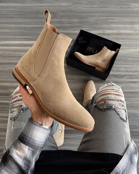 ORO’s Instagram photo: “The Classic Tan Chelsea Boots. Is this pair in your rotation?! - Available exclusively on www.orolosangeles.com” Tan Chelsea Boots, Mens Chelsea Boots, Chelsea Boots For Men, Boots Outfit Men, Mens Business Casual Outfits, Chelsea Boots Mens, Workout Stuff, Brown Chelsea Boots, Boots Chelsea