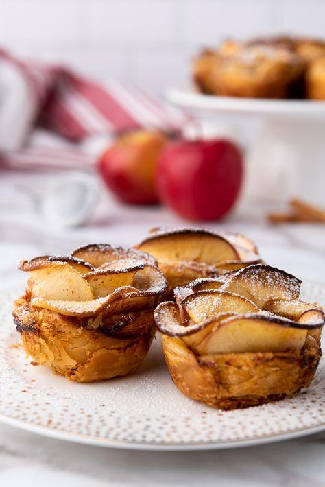 How to Make Delicious Pastry Puff Apple Roses: A Step-by-Step Guide Puff Pastry Apple Roses, Apple Roses Puff Pastry, Apple Roses Recipe, Apple Rose Pastry, Puff Pastry Apple, Puffed Pastry, Pastry Puff, Pepperidge Farm Puff Pastry, Apple Puff Pastry