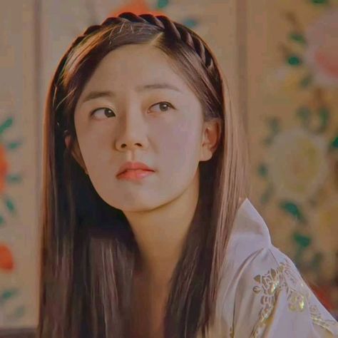 Baek Jin Hee, Korean Traditional, The Empress, Korean Actresses, Pretty Woman, Kdrama, Anime Art, Drama, Actresses