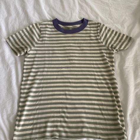 Madewell Supima Cotton Ringer Striped Tee-Xs. Colors-Sage Green And Cream With Purple Collar Forest Outfits, Indie Tops, Hogwarts Oc, 80's Clothes, Striped Shirt Outfit, Green Striped Shirt, Poshmark Clothes, Vintage Striped Shirt, Striped Tshirt