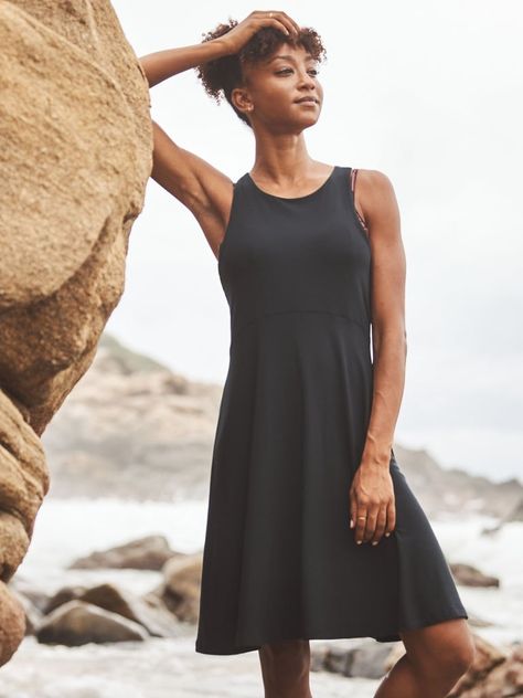 The Most Comfortable Dresses and Jumpsuits From Athleta Athleta Dress, Sport Dress, Black Dresses Casual, Pocket Dress, Black Sleeveless, High Neckline, Long Sleeve Casual, Long Maxi Dress, Fit Flare Dress