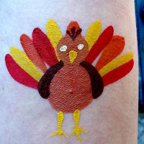 face painting thanksgiving | How to face paint a Thanksgiving Turkey How To Face Paint, Paint Business, Mime Face Paint, Festival Face Paint, Face Painting Ideas, Turkey Painting, Dremel Crafts, Festival Face, Face Painting Easy