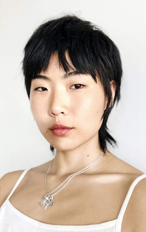 Asian Hair Pixie, Asian Mullet Hairstyle Women, Straight Hair Mullet Woman, Straight Mullet, Asian Pixie Cut, Asian Mullet, Younger Hair, Pixie Mullet, Buzzed Hair