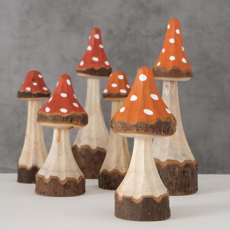 Wood Carved Mushrooms, Whittled Mushroom, Wood Mushrooms, Autumn Mushrooms, Wooden Mushrooms, Handmade Wood Crafts, Acorn Decorations, Whittling Projects, Wood Yard Art