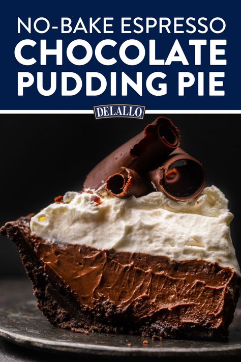 This AMAZING Espresso Chocolate Pudding Pie is a chocolate lover's dream come true! With a chocolate cookie crust, silky smooth espresso chocolate pudding, and a luscious layer of freshly whipped cream, this recipe is sure to please everyone! Chocolate Pudding Pie Recipe Easy, Chocolate Pudding Pie Recipe, Baked Chocolate Pudding, Chocolate Pudding Pie, Chocolate Pie Filling, Easy Chocolate Pudding, Chocolate Cookie Crust, Homemade Pie Recipes, Thanksgiving Cocktail Recipes