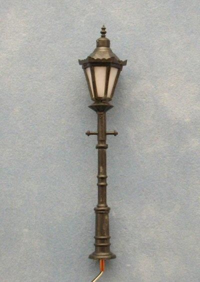 1/48th scale Victorian Street Light 3v LED Victorian Lamp Post, Victorian Street, Whittling Projects, Victorian Lamps, Tall Lamps, Iron Lamp, Mini Doll House, Old Lamps, Oil Pastel Art