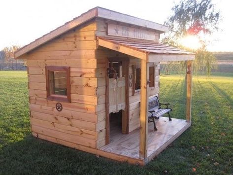 Build A Western Saloon Kid's Fort With Standard Fence Boards #woodworking #children #playhouse #old_west #cowboys Western Cafe, Diy Playhouse Plans, Pallet Playhouse, Western Saloon, Kids Forts, Playhouse Plans, Diy Playhouse, Build A Playhouse, Fence Boards