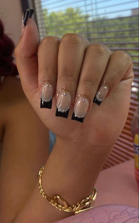 Black Prom Nails, Sliver Nails, Black Acrylic Nail Designs, Concert Nails, Prom Nails Silver, Hoco Nails, Crazy Tattoos, S Nails, Nails Pretty