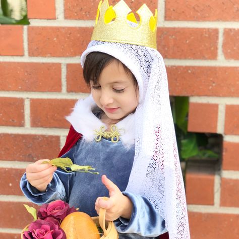 All Saints Day Costume Saint Elizabeth Of Hungary, Saint Elizabeth, Saints Days, All Saints Day, All Saints