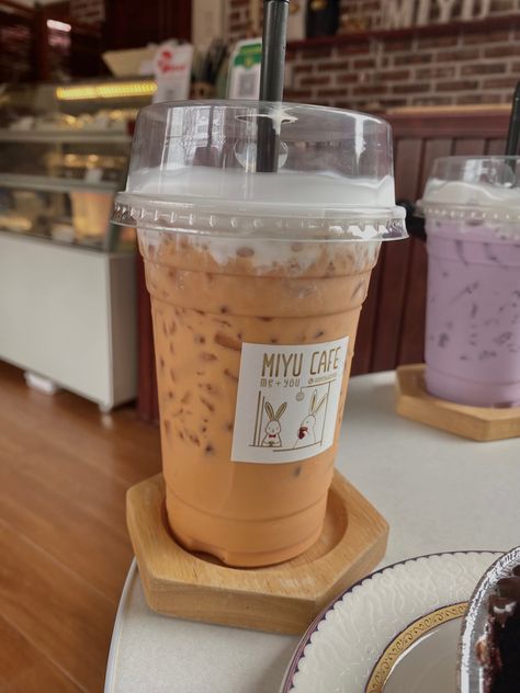 milk tea, thai tea, drinks, cafe, coffee shop, food, instagram story, instagram, coffee Thai Tea Aesthetic, Tai Tea, Coffee Shop Food, Food Instagram Story, Thai Coffee, Thai Milk Tea, Tea Drinks, Food Instagram, Instagram Coffee