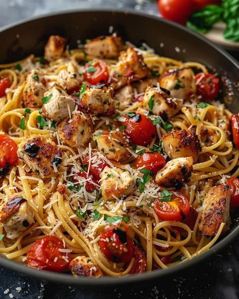 Alyssa Alonso Bruschetta Chicken Pasta, Tuscan Chicken Pasta, Bruschetta Toppings, Chicken Fresh, Chicken With Italian Seasoning, Light Sauce, Bruschetta Chicken, Pasta Ingredients, Tuscan Chicken