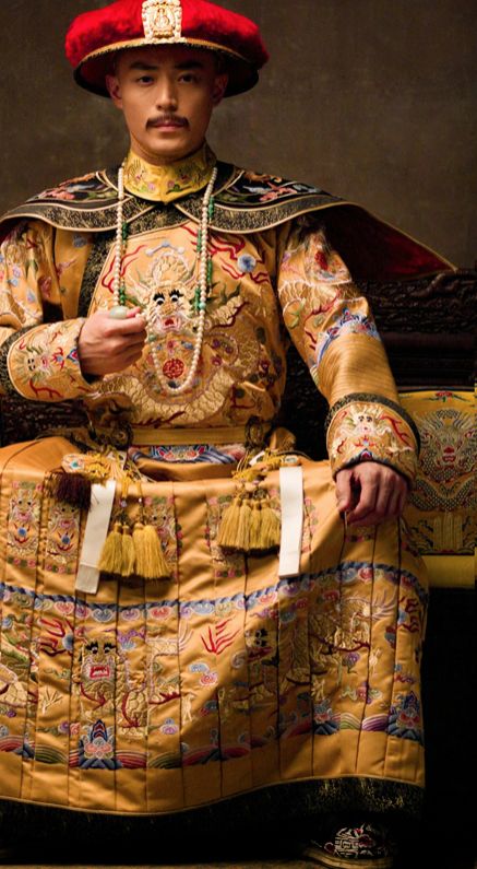 Ballroom Scene, Qianlong Emperor, Coronation Gown, China Dynasty, Ruyi's Royal Love In The Palace, Diverse Characters, Our Town, Ancient China, Qing Dynasty