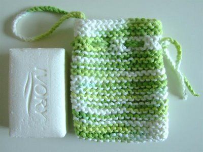 Knitted Soap Saver, Diy Bar Soap Bags, Loom Knit Soap Sack, Soap Bags Knitted, Soap Sack Knitting Pattern, Knitted Soap Sacks Patterns, Knit Soap Saver, Diy Soap Pouches, Soap Sack