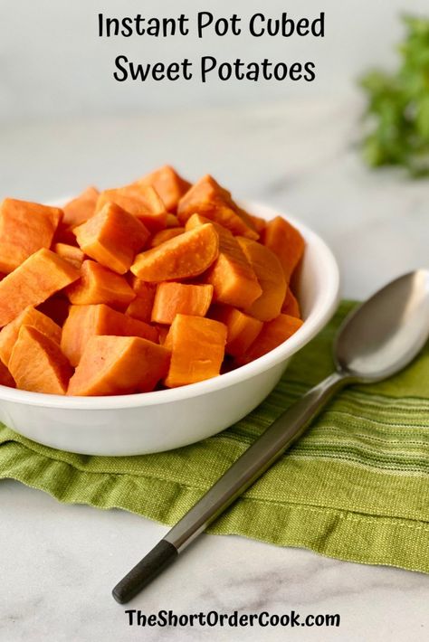 Sweet Potatoes For Baby, Pressure Cooker Sweet Potatoes, Instant Pot Baby Food, Sweet Potato Baby Food, Instant Pot Steam, Boiling Sweet Potatoes, Freeze Sweet Potatoes, Steamed Sweet Potato, Sweet Potatoe Bites