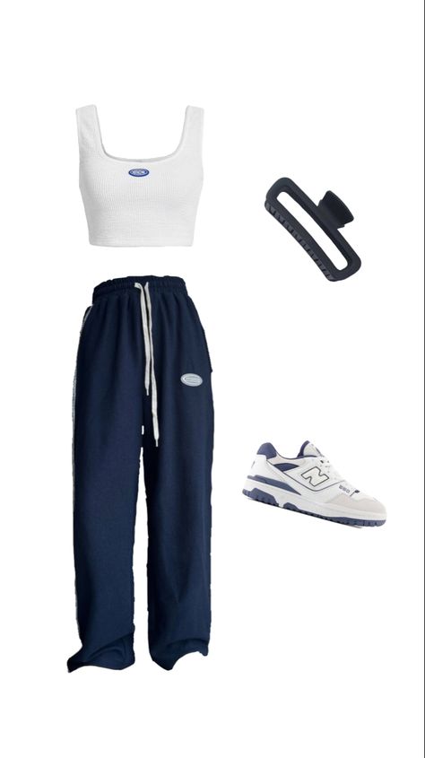 Dark Blue Sweatpants Outfit, Navy Sweatpants Outfit, Blue Sweatpants Outfit, Dark Blue Sweatpants, Sweatpants Outfit Aesthetic, Navy Blue Sweatpants Outfit, Cute Sweatpants Outfit, Cute Sweatpants, Modest Outfit Ideas